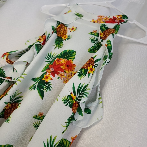 Tropical Summer Top - Picture 2 of 4